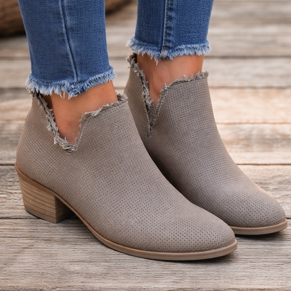 Cato Gray Perforated Ankle Booties – Women’s Size 11